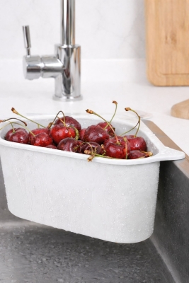 Vantuzlu Üçgen Lavabo Süzgeci Mutfak Evye Köşe Süzgeci Beyaz - 2