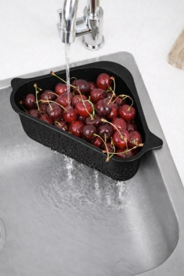 Vantuzlu Üçgen Lavabo Süzgeci Mutfak Evye Köşe Süzgeci Siyah - 4