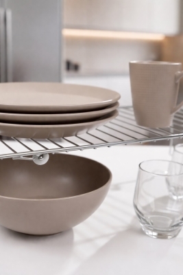 47 cm Geniş Metal Dolap İçi Düzenleyici Raf - Mutfak Tezgah Üstü Katlanabilir Tabak Düzenleyici Krom - 5