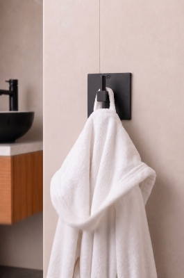 Banyo Düzenleyici Set 4 Parça Yapışkanlı Şampuanlık Tuvalet Kağıtlığı Havluluk Askı TSS-01 Siyah - 5