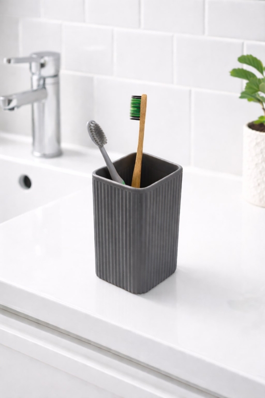 Diş Fırçalık Plastik Gri Kare 3403 - 1