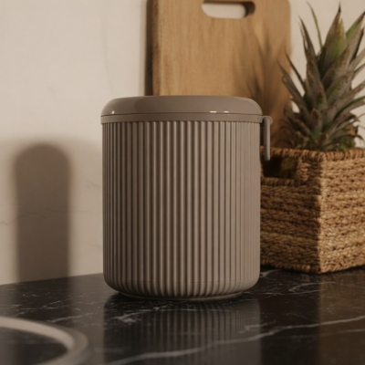 Lines Lüks Çizgili Tezgah Üstü Mutfak Çöp Kovası - Gri Kapaklı Atık Kutusu 5 Litre 3029 - 6