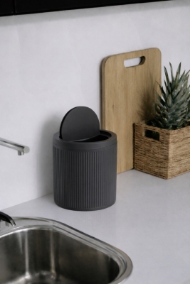 Lines Lüks Çizgili Tezgah Üstü Mutfak Çöp Kovası - Gri Kapaklı Atık Kutusu 5 Litre 3372 - 3