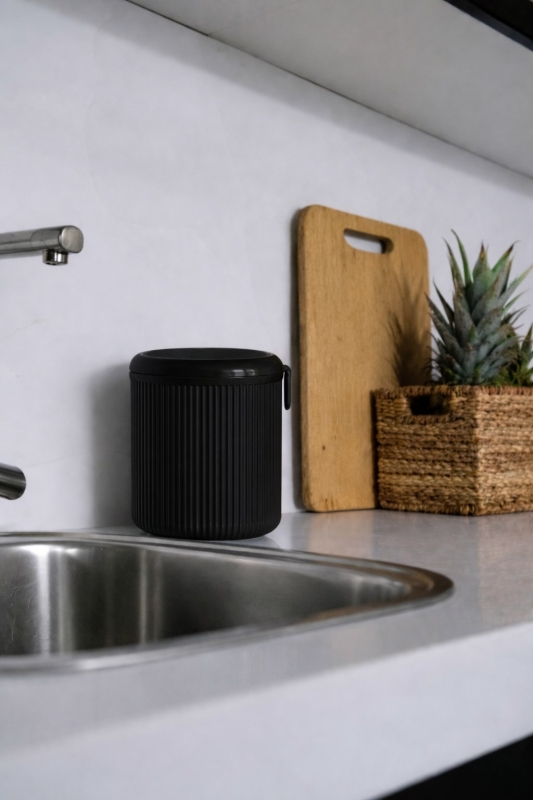 Lines Lüks Çizgili Tezgah Üstü Mutfak Çöp Kovası - Siyah Kapaklı Atık Kutusu 5 Litre 3029 - 5