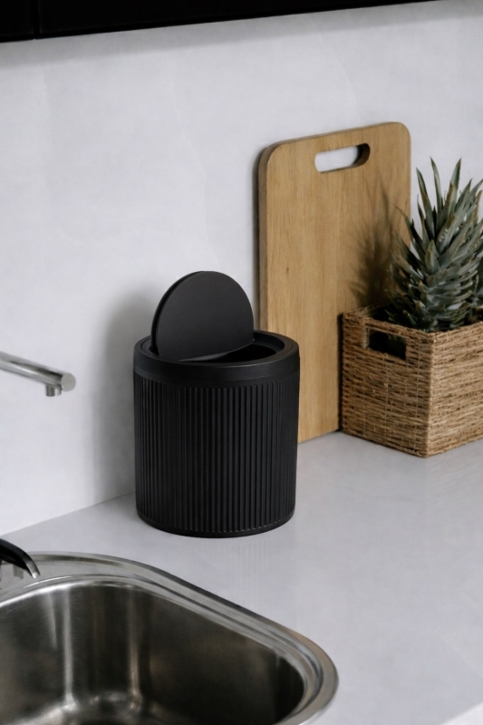 Lines Lüks Çizgili Tezgah Üstü Mutfak Çöp Kovası - Siyah Kapaklı Atık Kutusu 5 Litre 3372 - 2