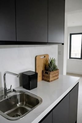 Lines Lüks Çizgili Tezgah Üstü Mutfak Çöp Kovası - Siyah Kapaklı Atık Kutusu - 7