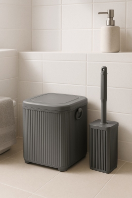 Lines Serisi Gri 2'li Banyo Seti, Akrilik Kare 5 Litre Çöp Kovası, Tuvalet Fırçası Takımı 3460 - 4