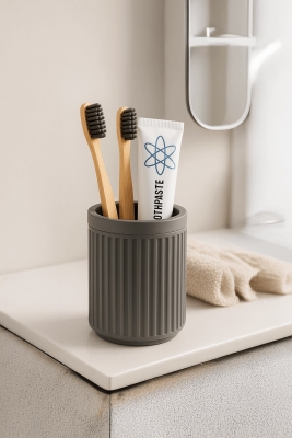 Lines Serisi Gri Banyo Seti, 3 Parça Oval Akrilik Sabunluk Fırçalık ve Sıvı Sabunluk Takımı - 3319 - 2