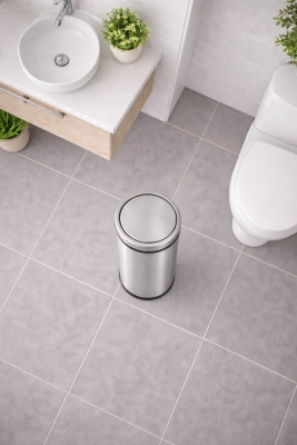 Modern Banyo Seti 8 Lt Döner Kapaklı Çöp Kovası + Tuvalet Fırçası WC Seti - 4