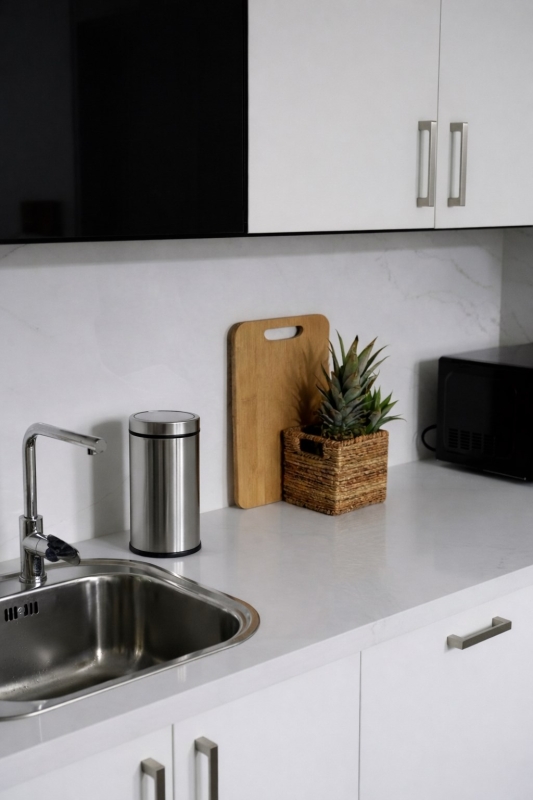 Premium 5 Litre Krom Minimalist Paslanmaz Çelik Tezgah Üstü Çöp Kovası Titan 7505 - 7