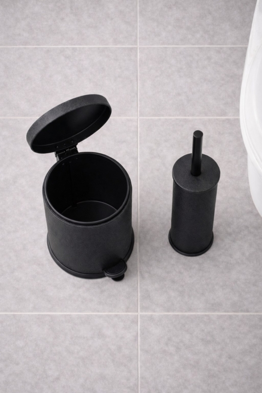 Mat Siyah Dokulu 2'li Banyo Seti - Metal Çöp Kovası 3 Lt ve WC Fırçası Takımı - 6