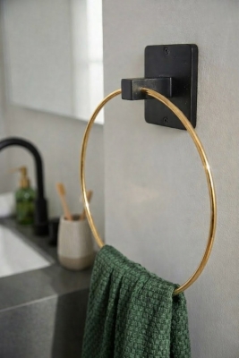 Yapışkanlı Gold Halka Havluluk Duvar Tipi Delme Gerektirmez Banyo Havlu Askılığı S-102 KGT - Sas Haus