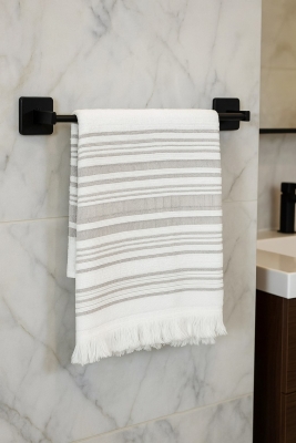 Yapışkanlı Siyah 4’lü Banyo & Mutfak Havluluk Seti – WC Kağıtlık, Rulo, Çember & Uzun Havlu Askısı - 2